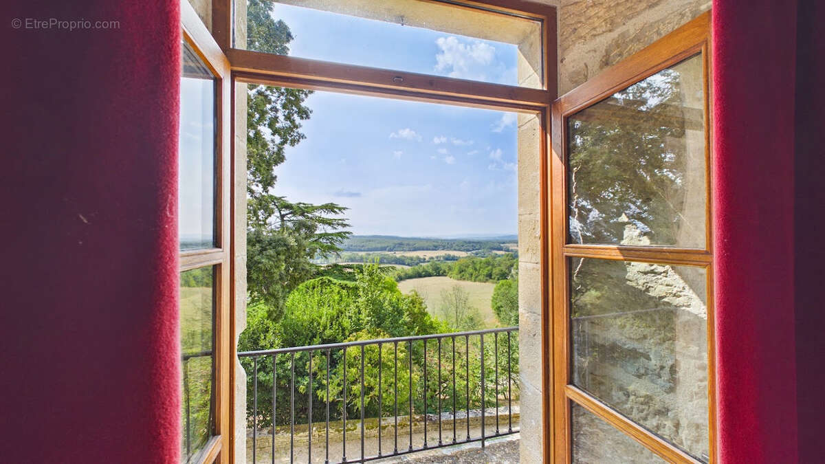 Château historique de 1501 avec vue panoramique et commodités à pied - photo 9
