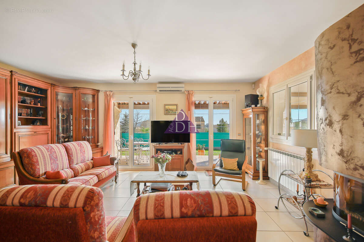 Maison à LA VALETTE-DU-VAR
