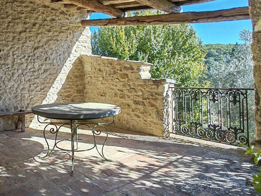 Maison à FORCALQUIER