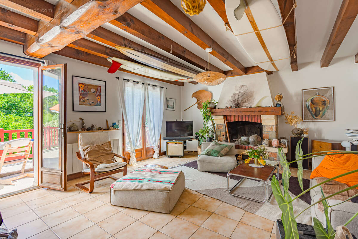 Maison à ARBONNE