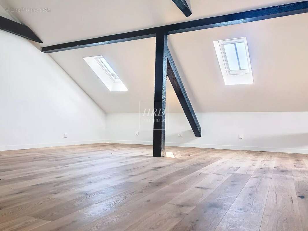 STRASBOURG - ORANGERIE 4 Pièces de 64m2 hab / 105m2 au sol - photo 3