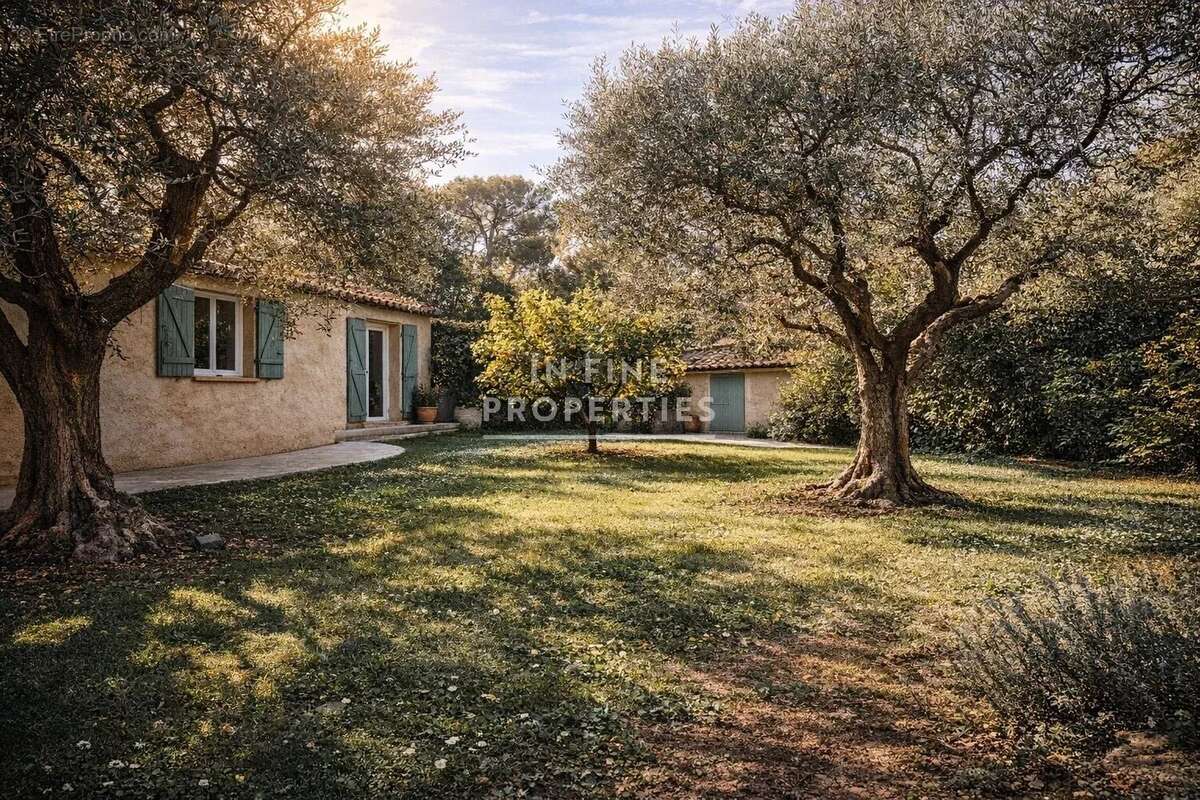 Maison à MOUANS-SARTOUX