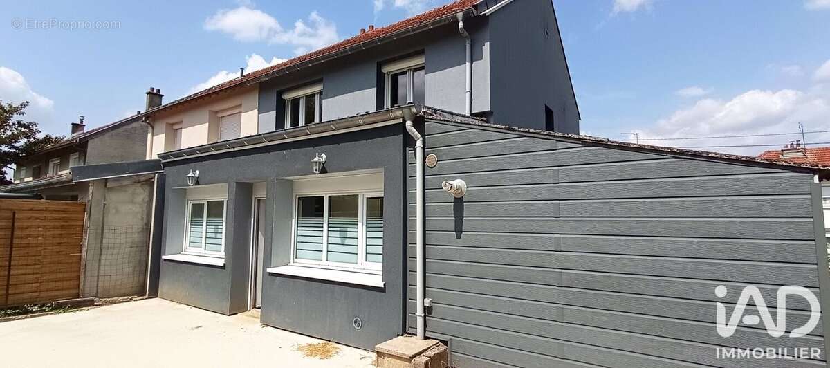 Maison 120 m² à Charleville-Mezieres  - photo 6