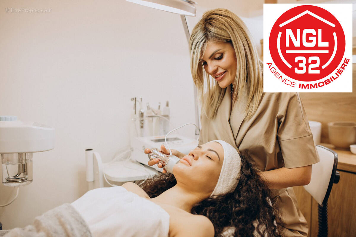 Commerce à ALLONZIER-LA-CAILLE