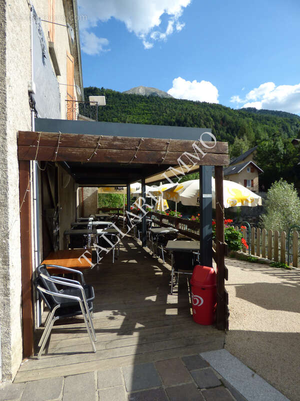 Commerce à SAINT-JEAN-SAINT-NICOLAS