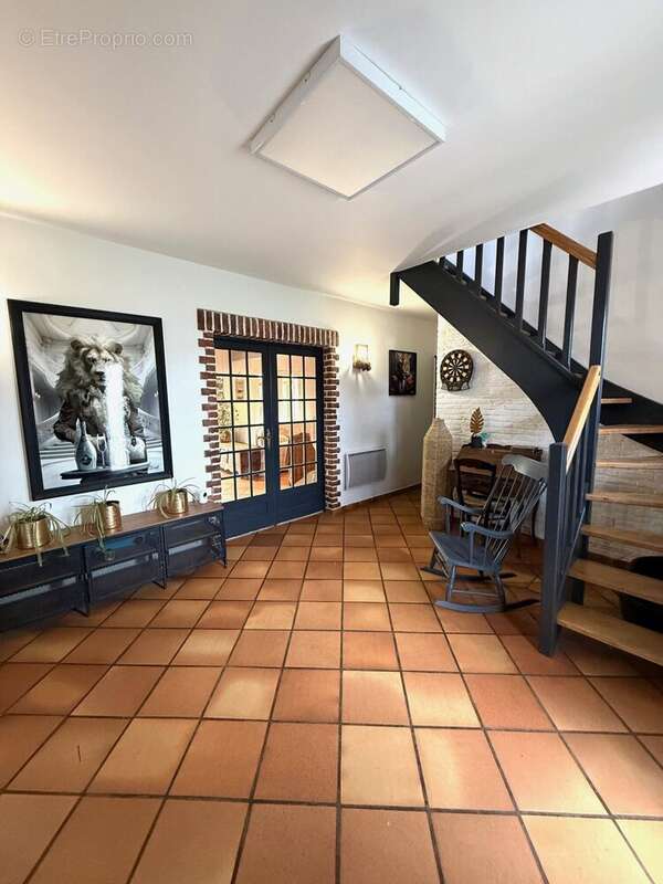 Maison à MERIGNIES