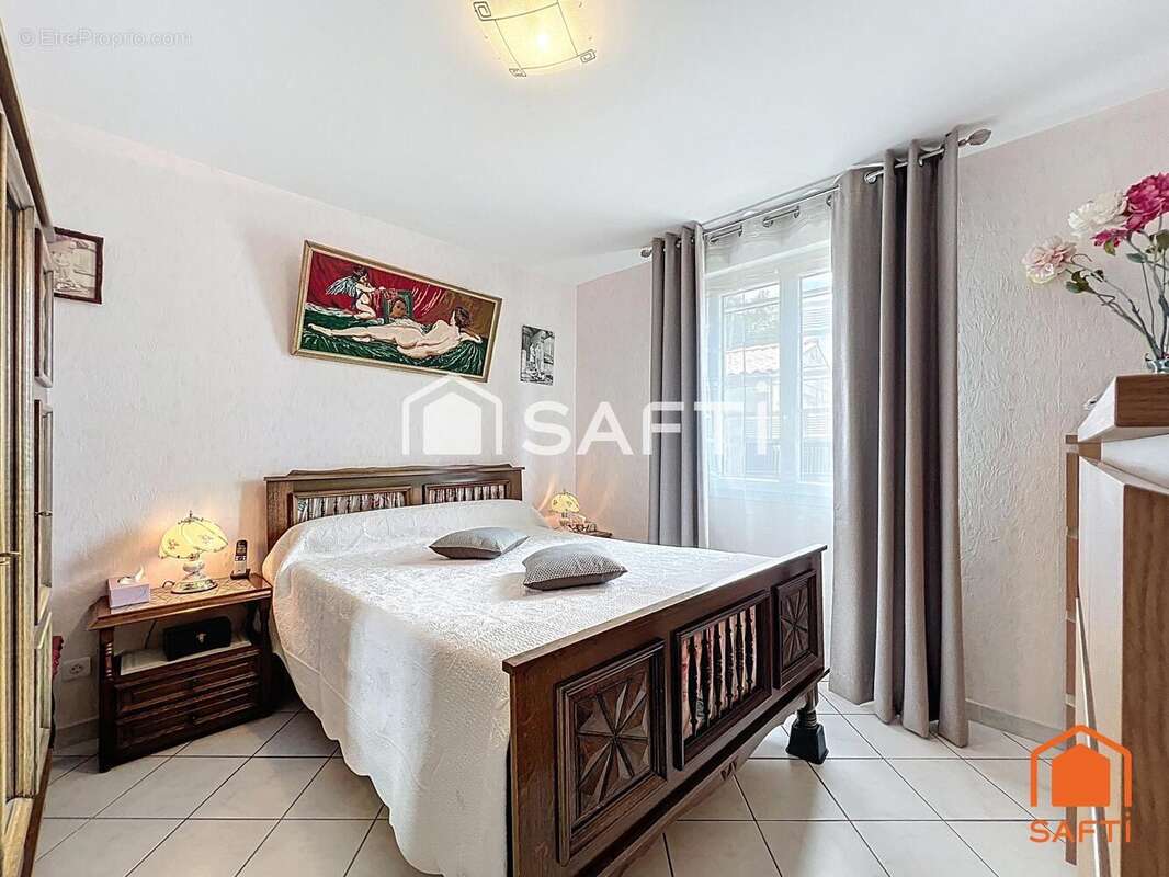 Photo 8 - Maison à REGUSSE