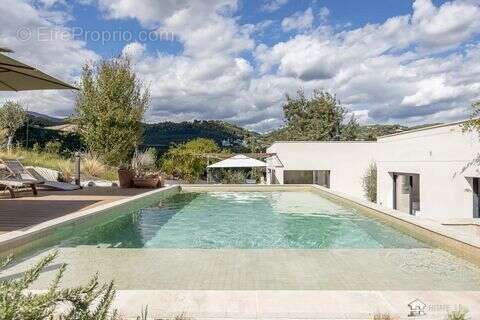 Maison à LA COLLE-SUR-LOUP