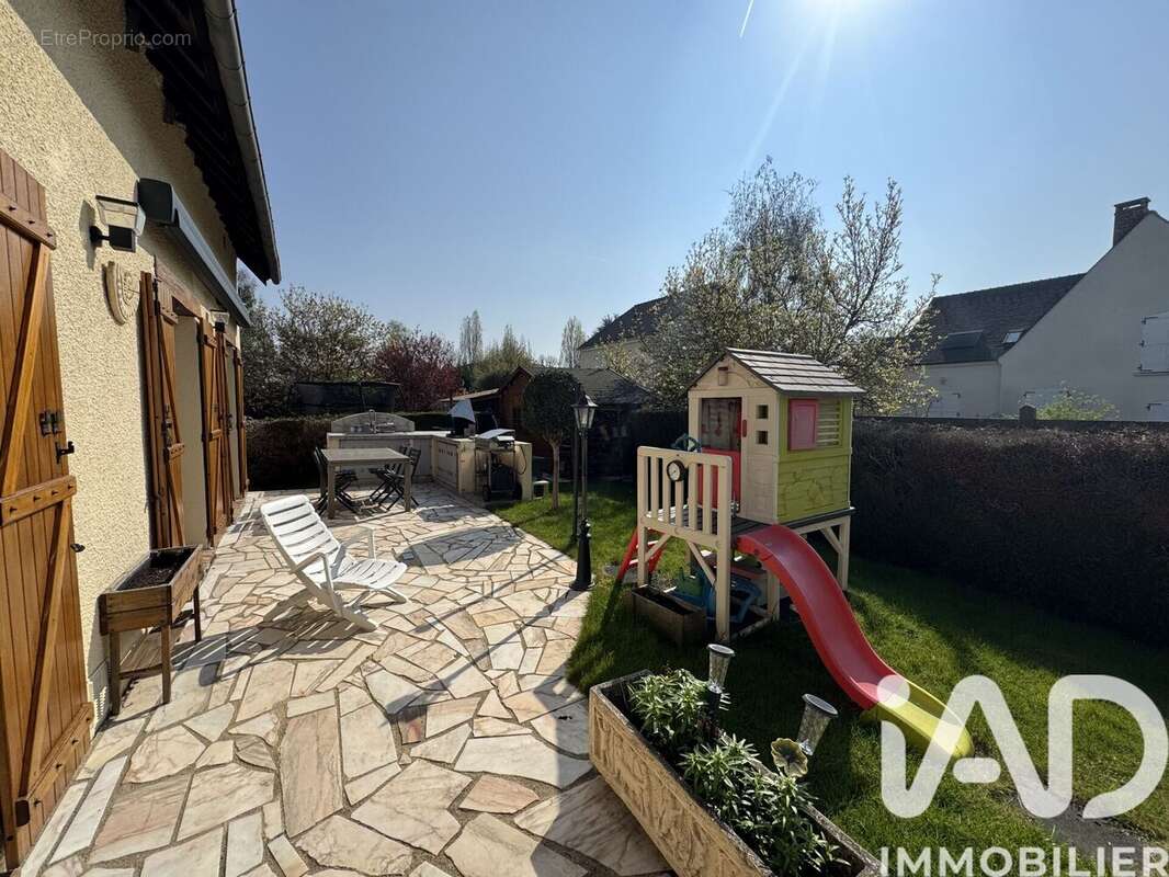 Photo 2 - Maison à SAINTE-GENEVIEVE-DES-BOIS