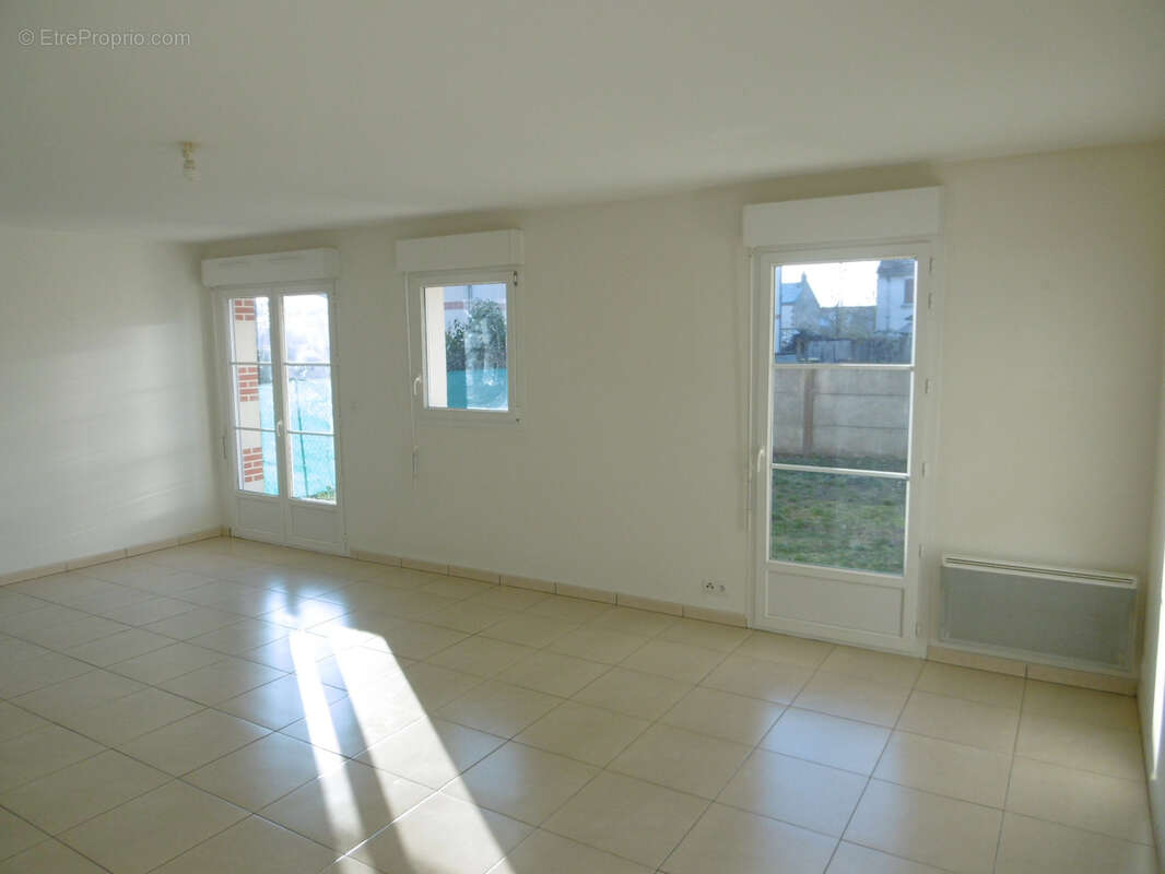 Appartement à SAINT-DENIS-EN-VAL