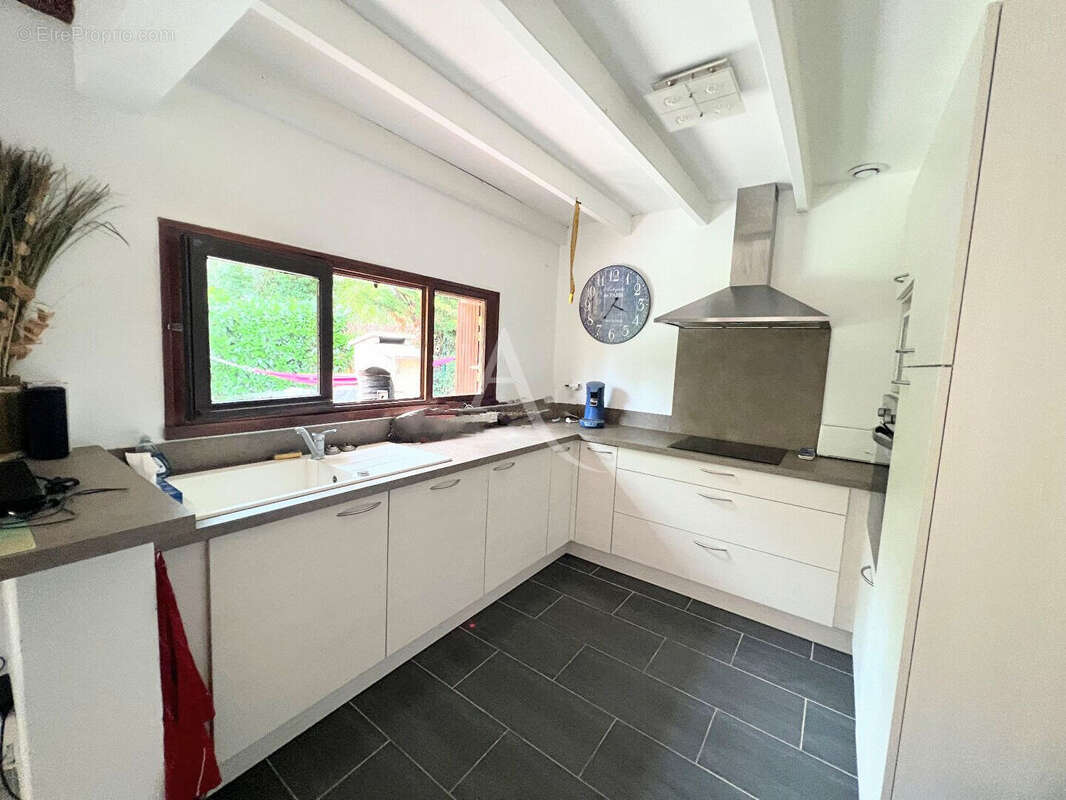 Maison à VIRE-SUR-LOT