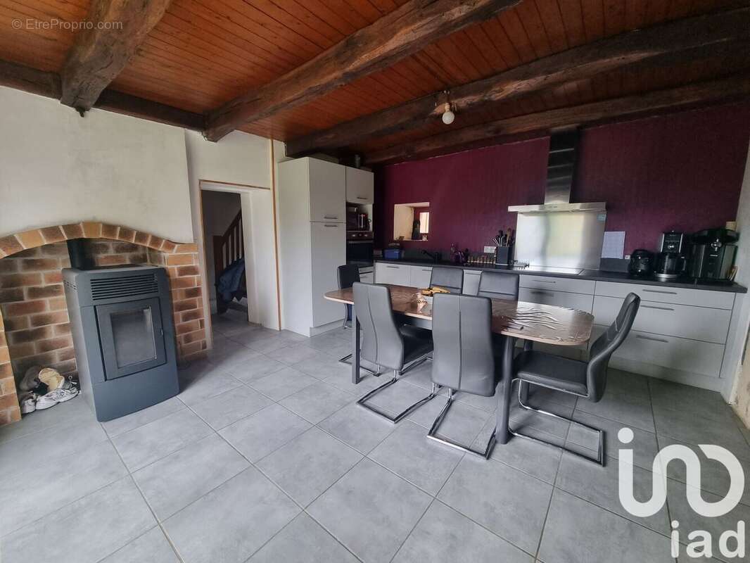 Photo 4 - Maison à CHARROUX