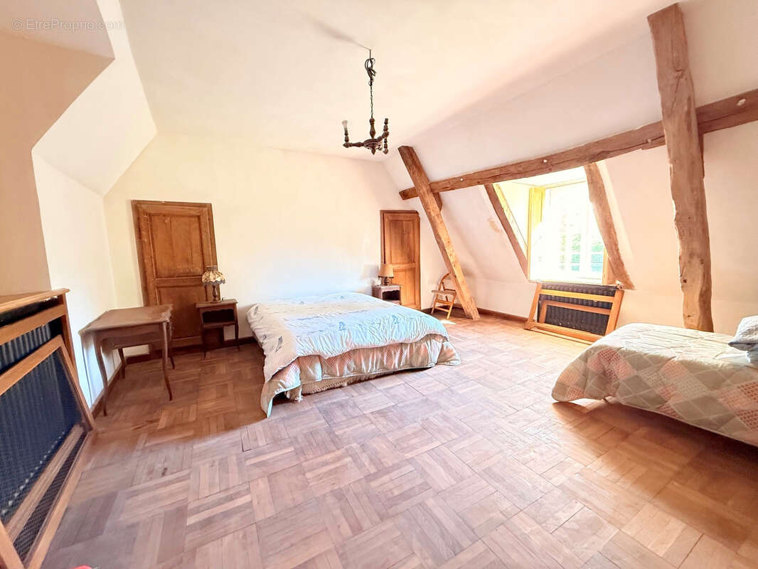 Maison à BAZAINVILLE