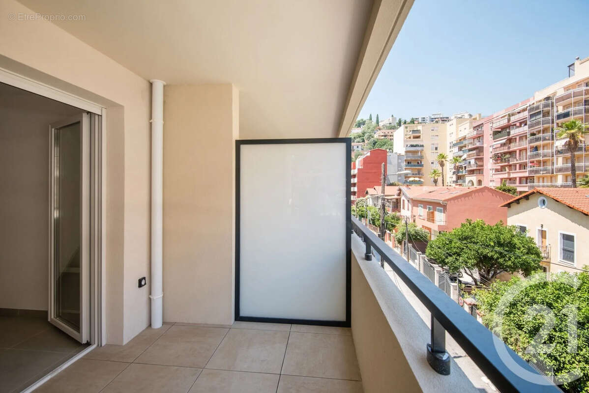Appartement 47 m² à Nice  - photo 2