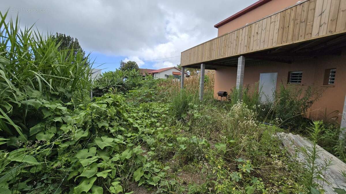 Maison à LES AVIRONS