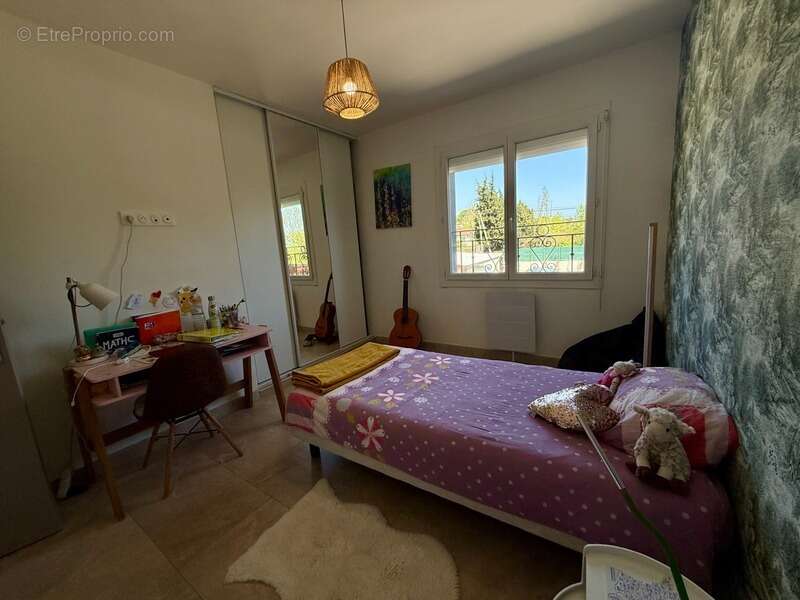 Maison à VILLEMOUSTAUSSOU