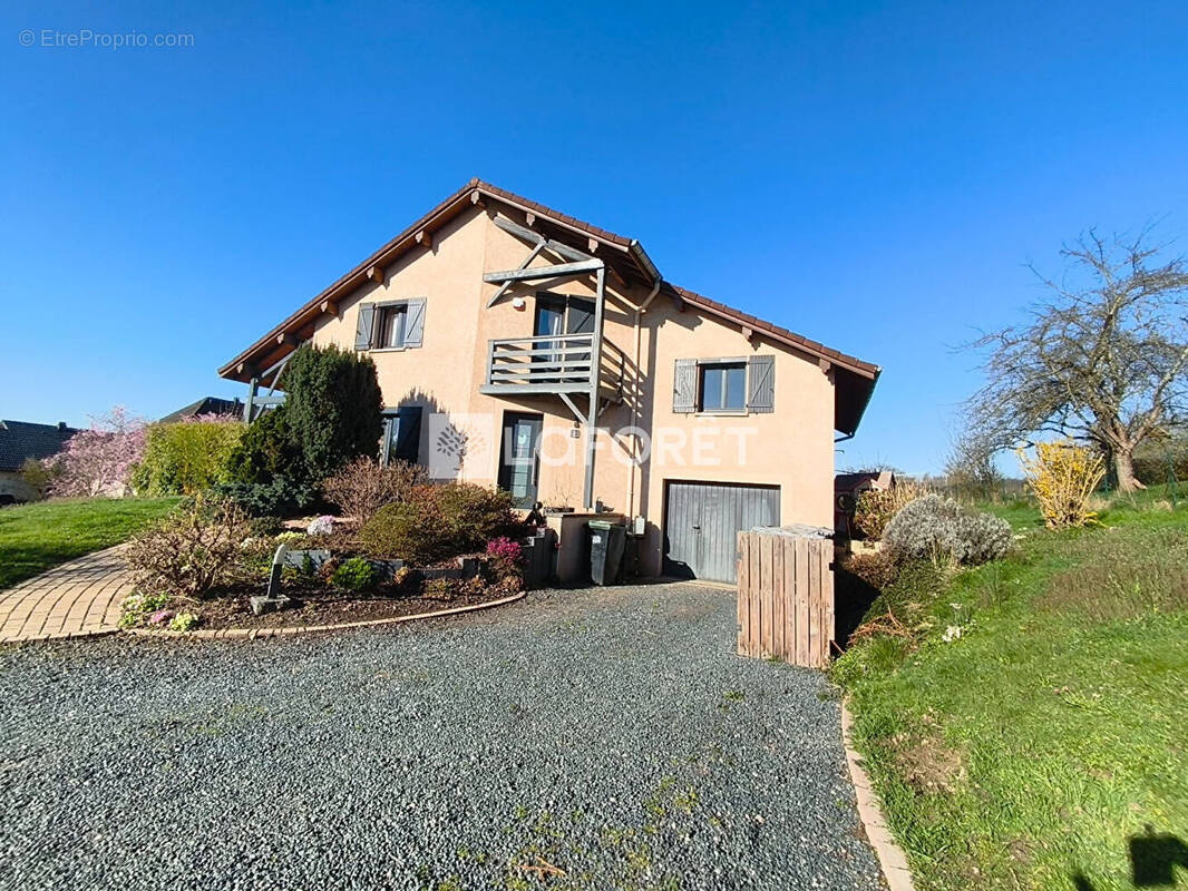 Maison à DEYVILLERS