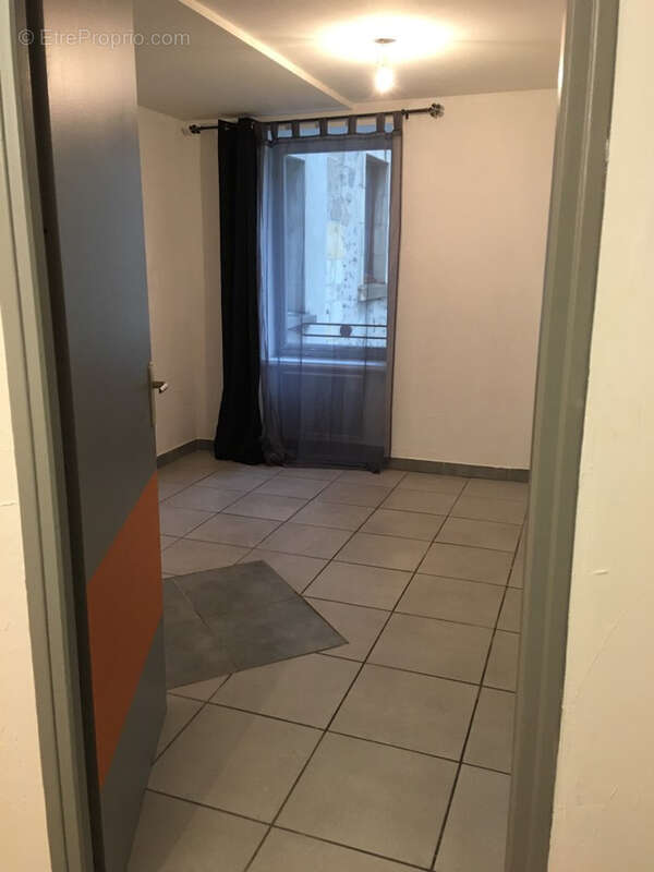 Appartement à TOURNON-SUR-RHONE