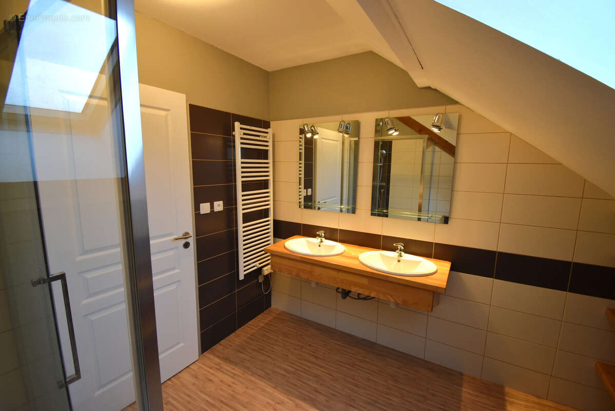 Maison à HAUTEVELLE