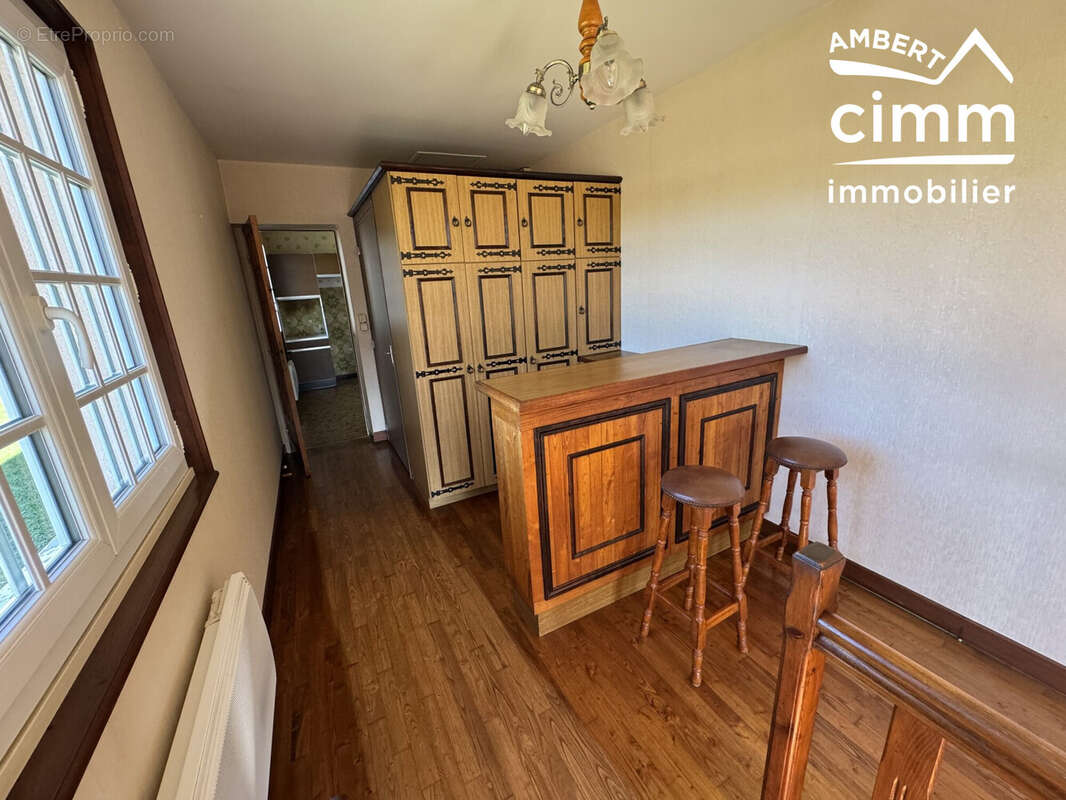 Maison à SAINT-DIER-D&#039;AUVERGNE