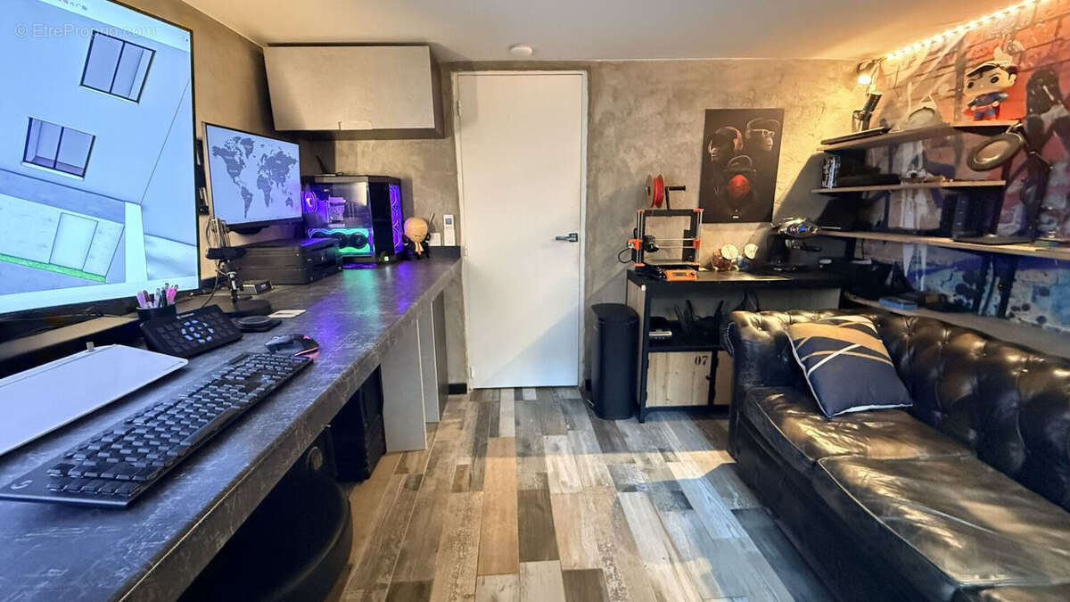 Maison à IVRY-SUR-SEINE