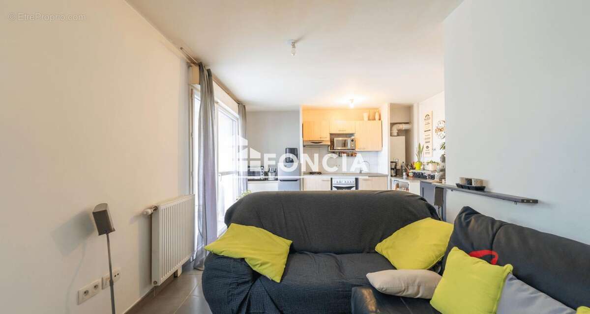 Appartement à LE PLESSIS-TREVISE