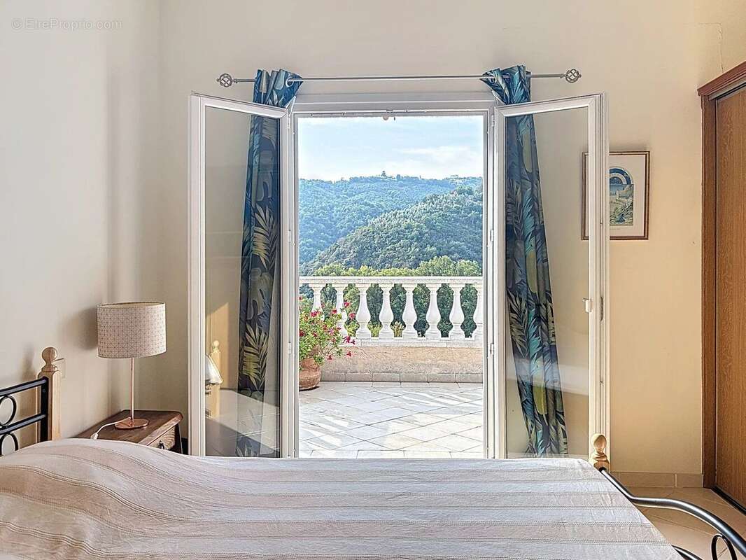 Maison à AURIBEAU-SUR-SIAGNE