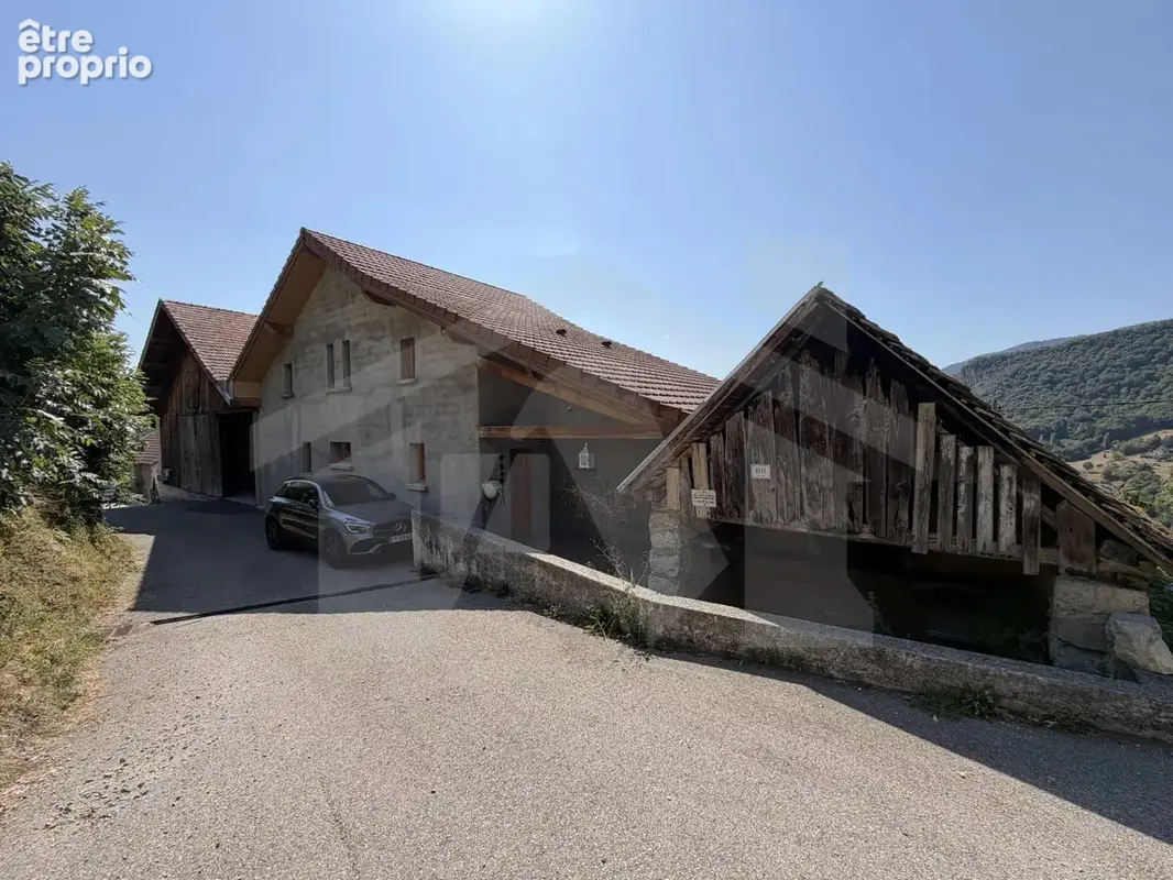 Maison de 151m2 avec terrasse et annexes - photo 10