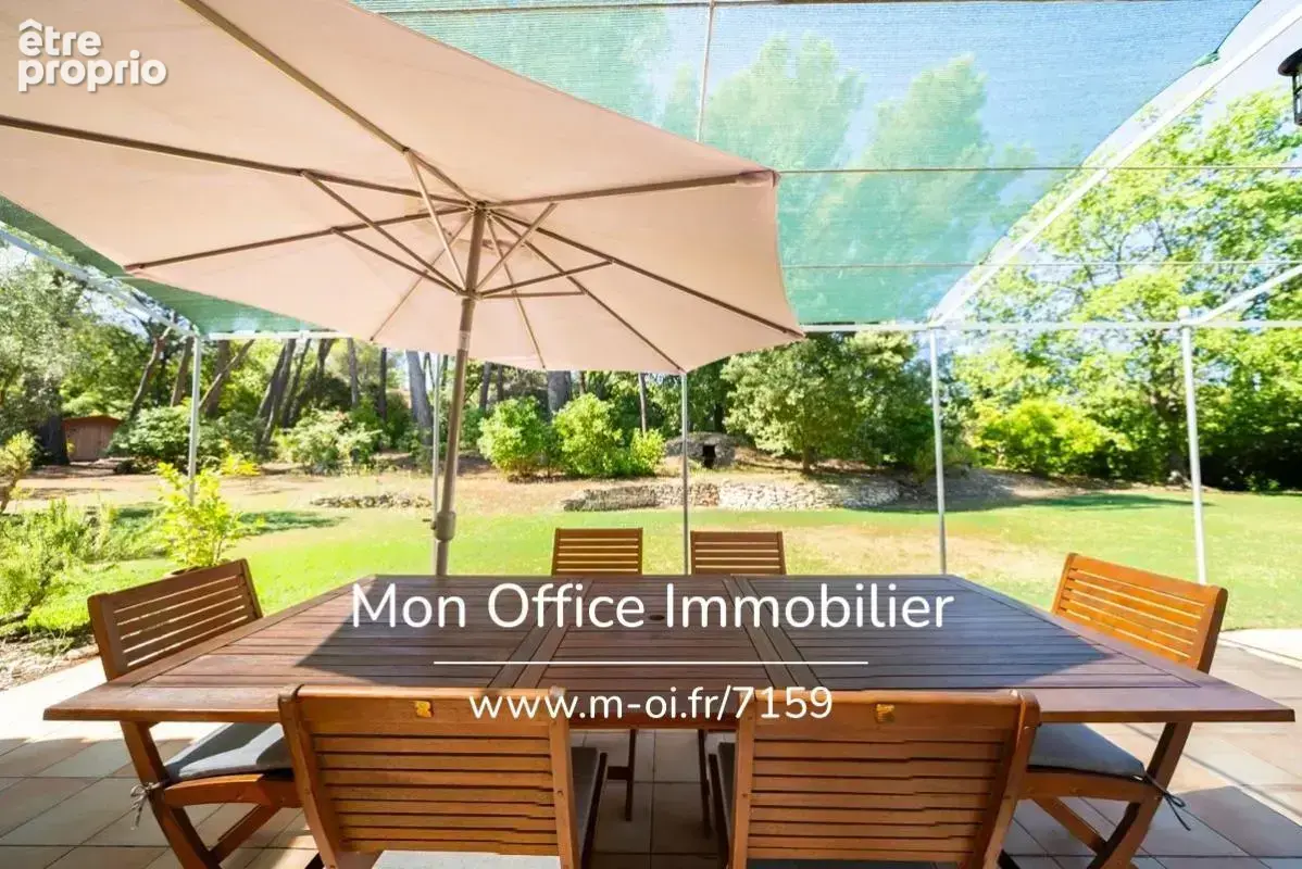 Référence : 7159-DVI. - AIX EN PROVENCE - Celony - Bastide de caractère de 172 m² sur un terrain plat de 2 300 m² avec piscine - photo 13