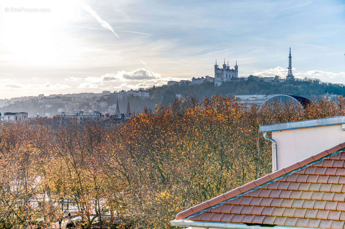Appartement à LYON-6E