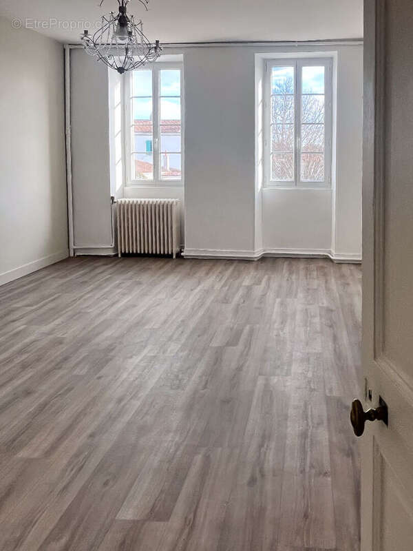 Maison à SAINT-XANDRE