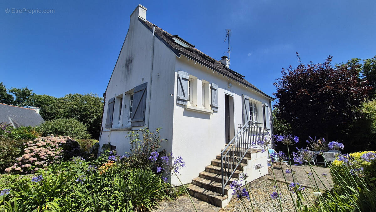 Maison à CLOHARS-CARNOET