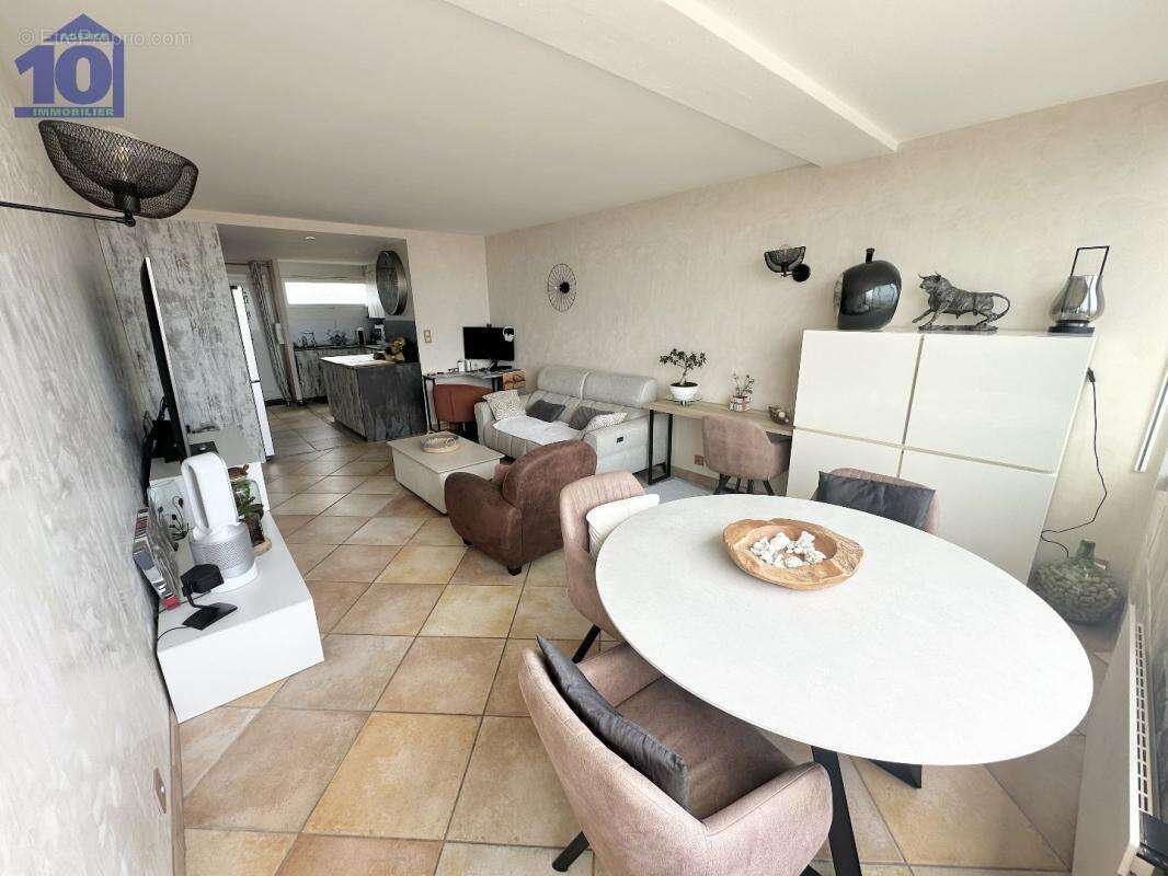 Appartement en marina - photo 2