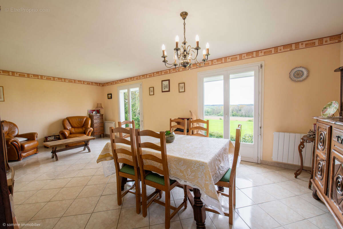 Maison à L'ETOILE