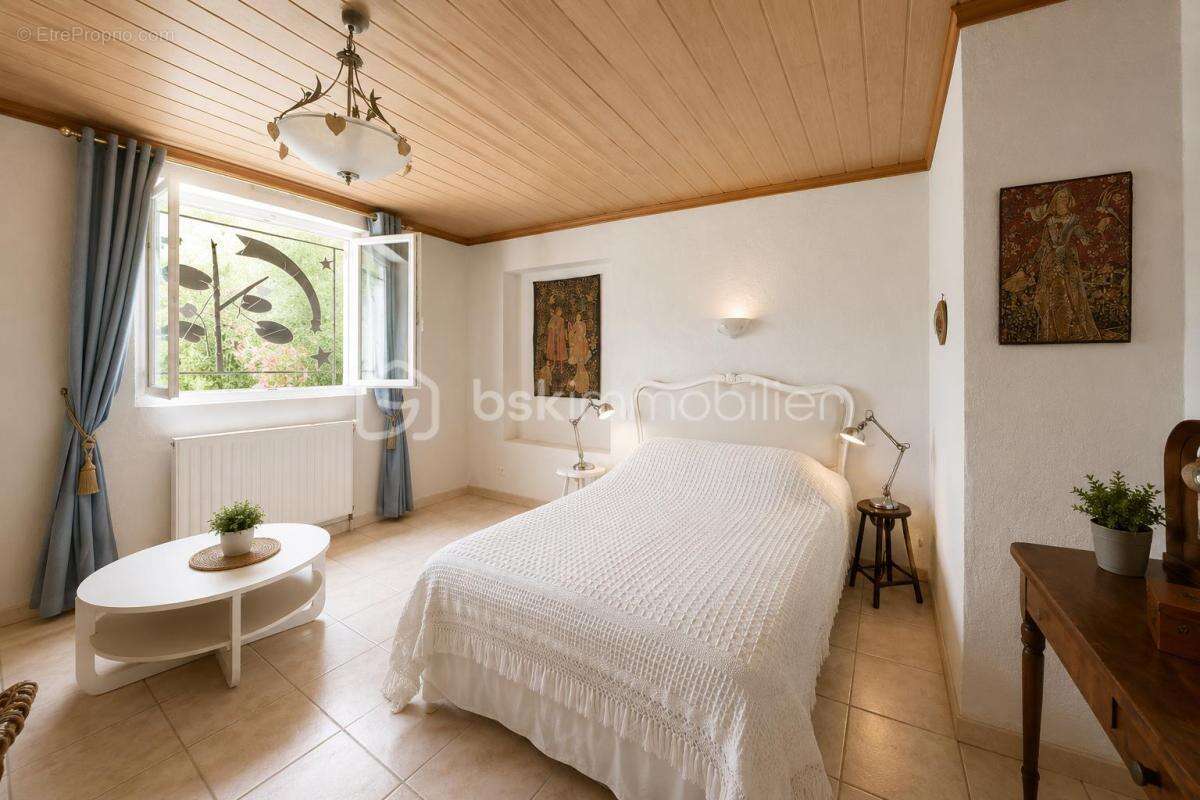 À 10 mns de Grenade . Magnifique Domaine - photo 8