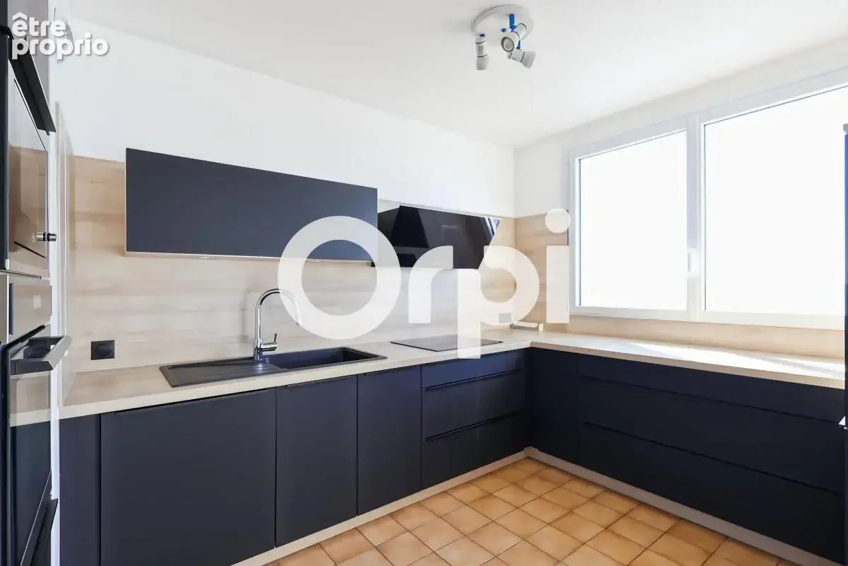 Magnifique appartement T4 de 115m2 avec vue mer et garage individuel à Malo-Les-Bains (59240) - photo 7