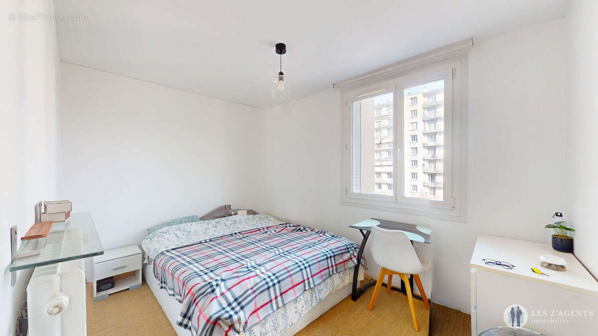 Appartement à SAINT-MARTIN-D'HERES