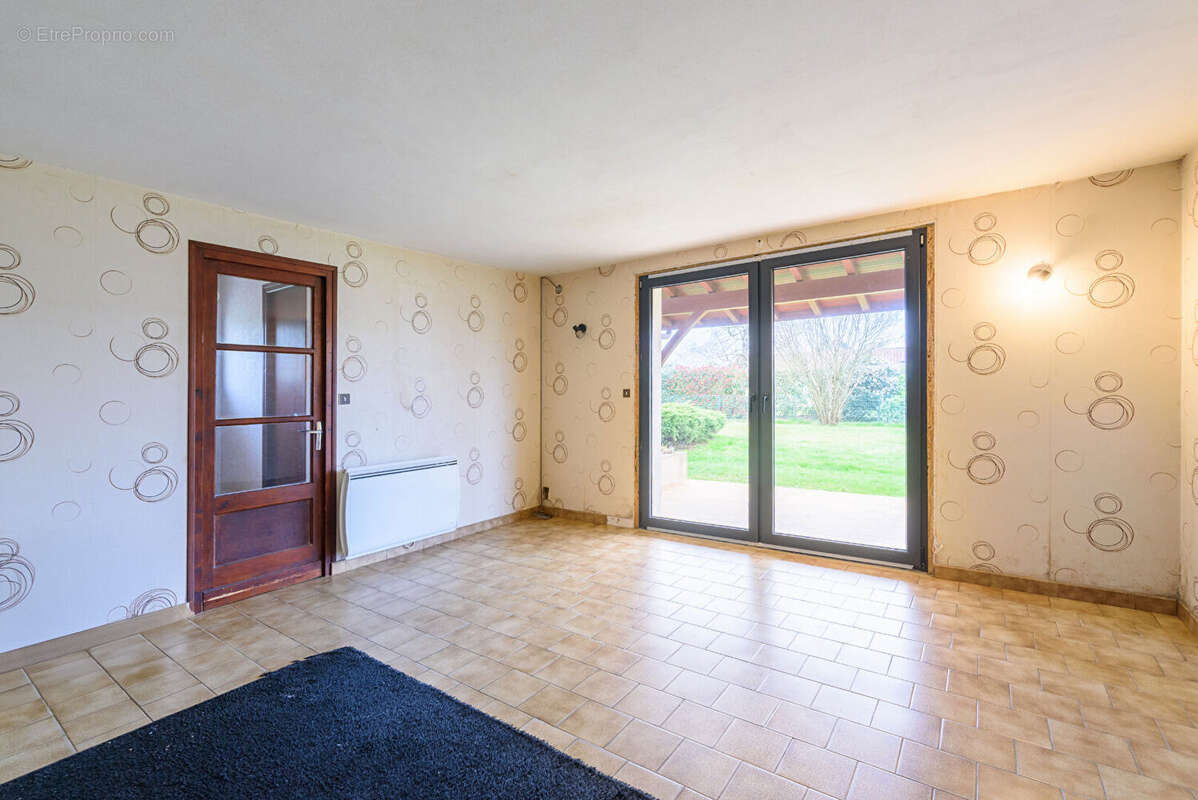 Maison à ROQUEFORT