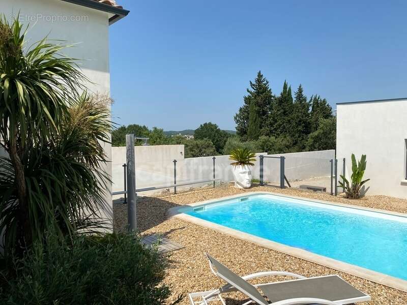 Maison à NIMES