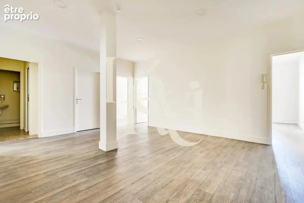 Appartement familial - 249m2 / Ternes - photo 2