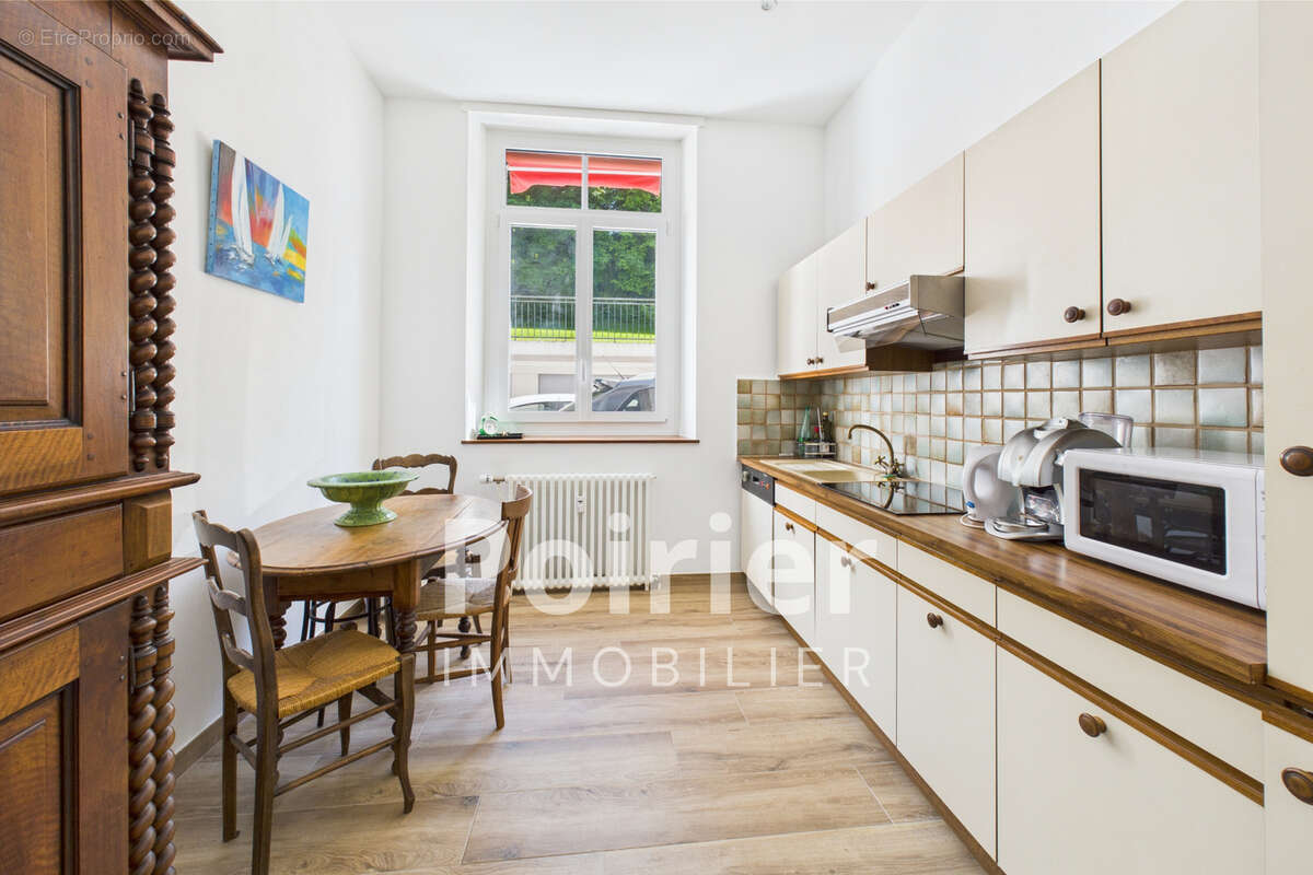 Appartement à EVIAN-LES-BAINS