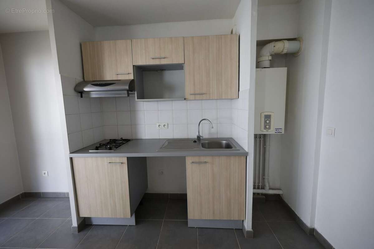 Appartement 43 m² à Le Plessis-Trevise  - photo 3