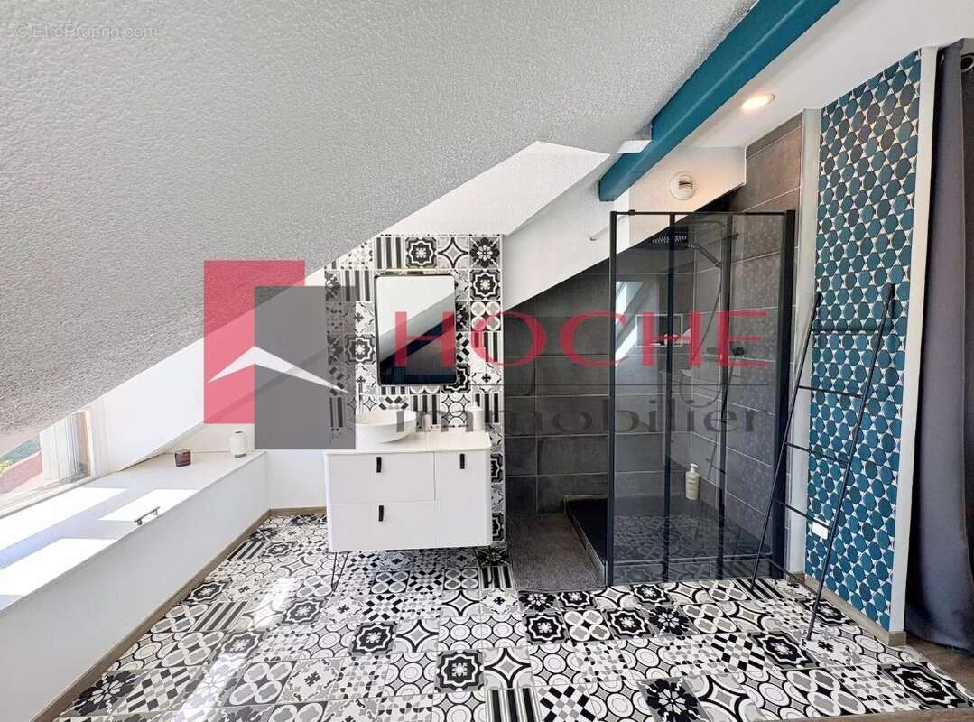 4 P + C  Duplex Penthouse - Garage - 106 m² - photo 14