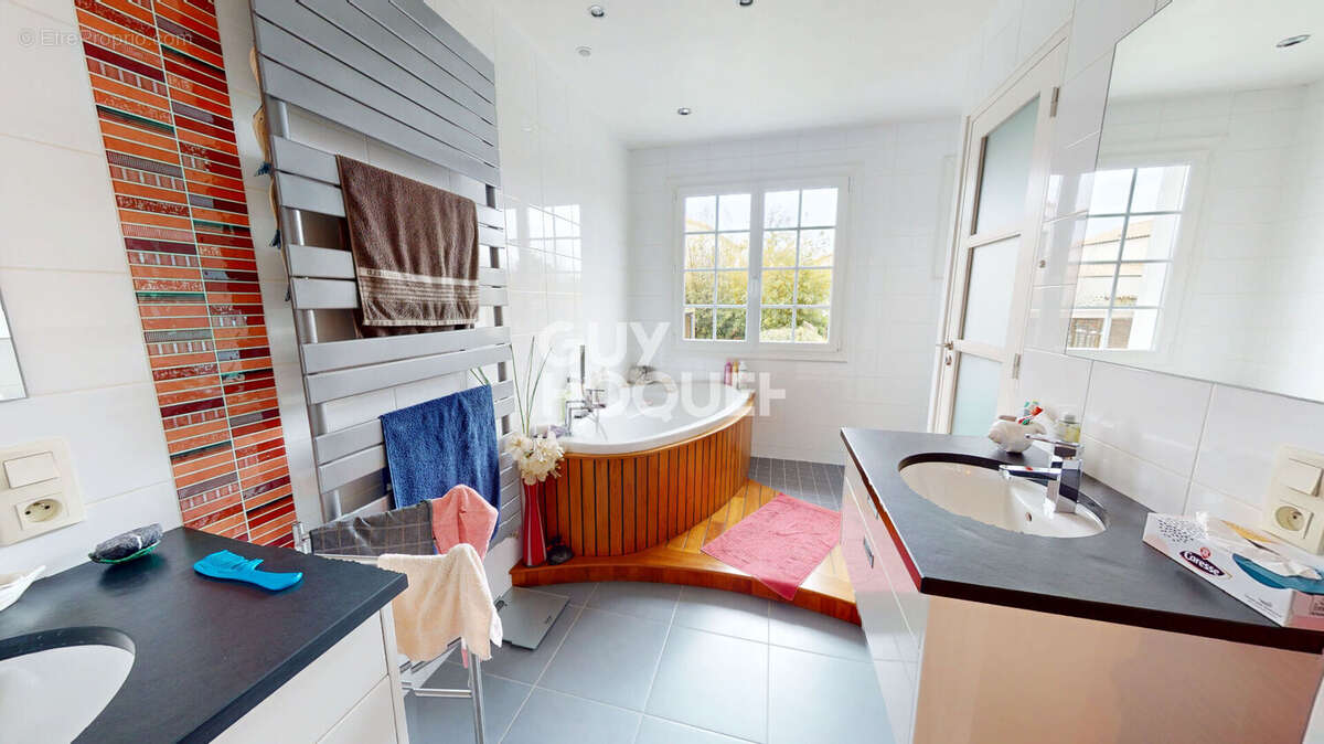 Maison à BASSE-GOULAINE