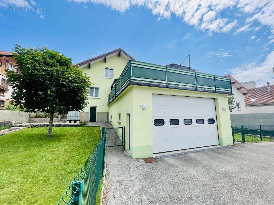 Maison à PONTARLIER