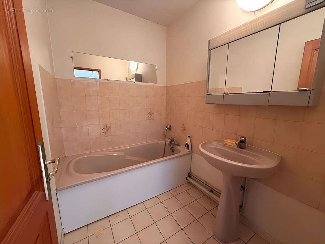 Maison à LES LOGES-EN-JOSAS