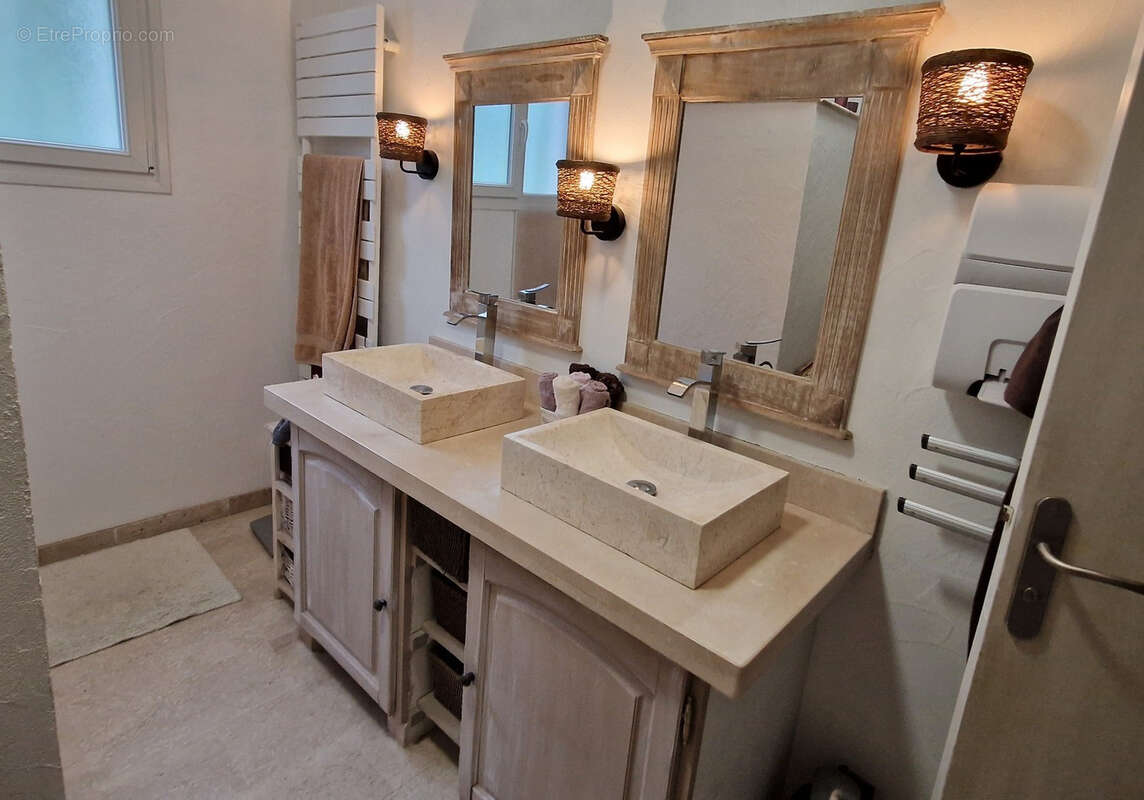 Maison à CHATEAUNEUF-DU-PAPE