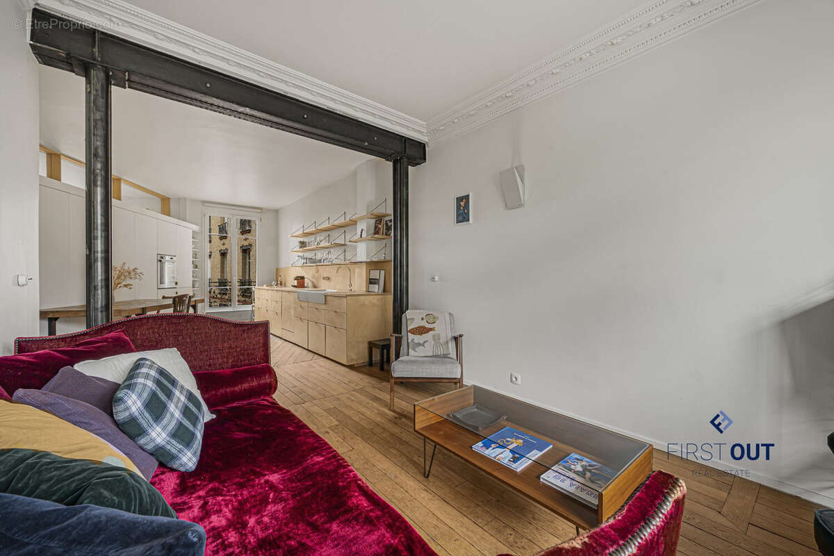 Appartement à PARIS-20E
