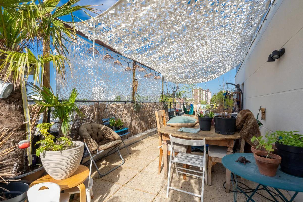 Appartement à BONDY