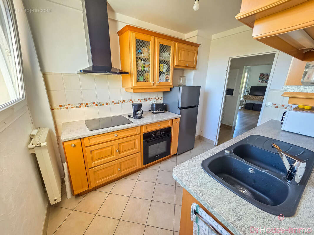 Appartement 78 m² à Joue-Les-Tours  - photo 24